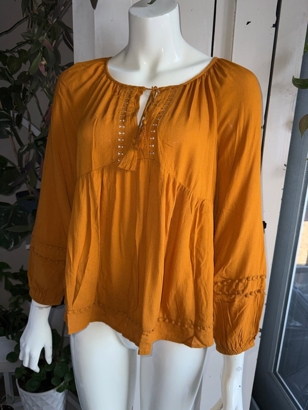 Old Navy, tobacco, leaf Boho Tassel Peasant Top Mustard Sm NWOT